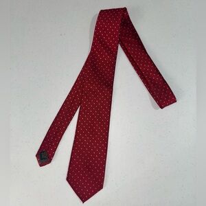 Elegant Red Polka Dot Tie